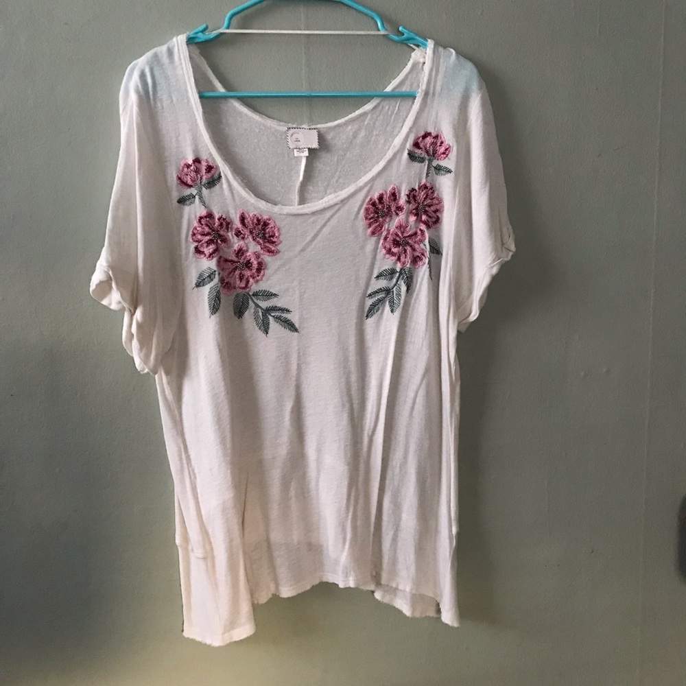 🌸 Draped Spring Tee